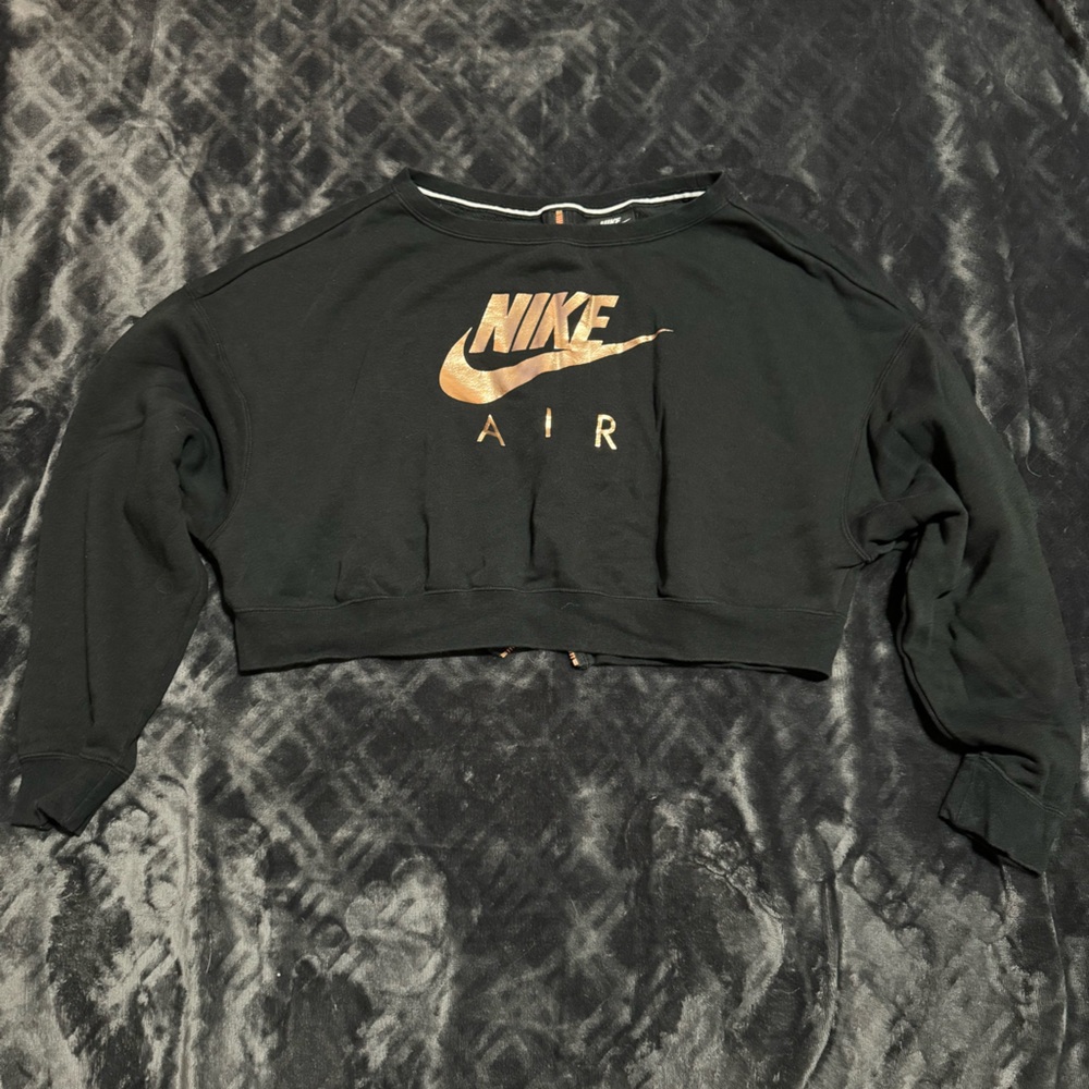 Women’s Nike Crop Sweatshirt
